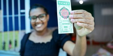 Beneficiários dos distritos começam a receber tickets da Cesta Natalina