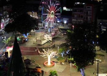 Candeias: Decoração natalina será inaugurada nesta quarta (18)