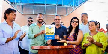 Gestão de continuidade: Eriton Ramos assina ordem de serviço para 3ª etapa do hospital