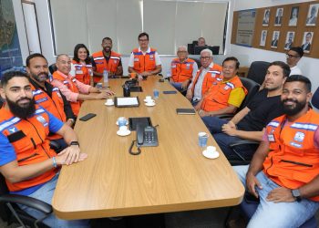 Prefeito e equipe da Defesa Civil de Candeias visitam sede da Codesal