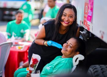 Candeias: Prefeitura homenageia mulheres da limpeza urbana com café da manhã especial