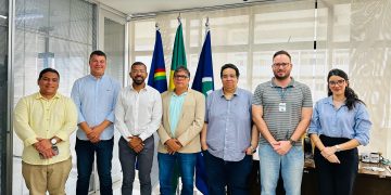 Comitiva de Candeias visita Recife para conhecer políticas públicas de referência no Nordeste