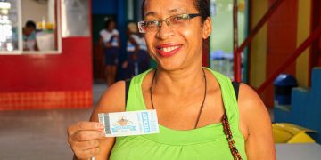 Candeias: Tickets da Santa Cesta serão entregues até 11 de abril; mais de 20 mil famílias serão beneficiadas