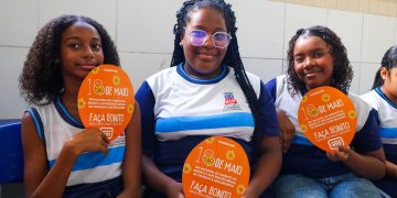 Candeias: Alunos participaram de palestra alusiva ao maio laranja