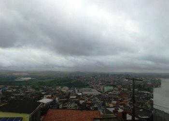 Candeias: Município registra 169 milímetros de chuva com previsão de 400 até terça