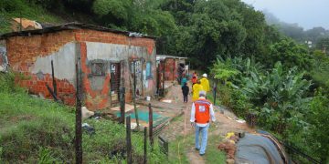 Candeias: Prefeitura intensifica ações emergenciais após fortes chuvas que atingem o município desde o fim de semana