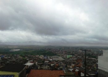 Candeias: Defesa Civil recebe alerta de chuva forte e vento moderado para o município nesta sexta-feira (13)