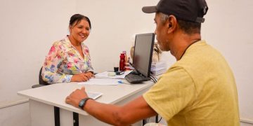 Candeias: Prefeitura inicia recadastramento de feirantes do setor de variedades; prazo vai até sexta-feira (25)