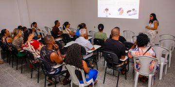 Candeias: SEMOP promove curso de capacitação para fiscais e feirantes