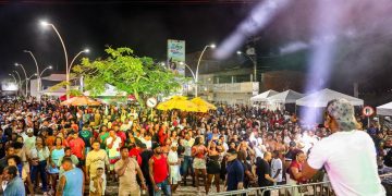 Candeias: Shows de axé, arrocha e pagodão movimentam final de semana em Caboto