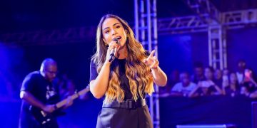 Candeias: Fenômeno da música gospel, Gabriela Rocha se apresenta na Semana Evangélica