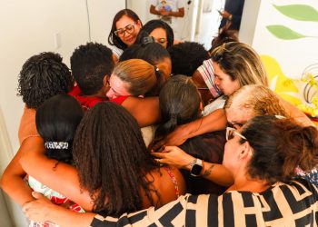 Candeias: Bate-papo promove acolhimento e autocuidado a mulheres assistidas pelo CRAM