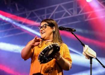 Candeias: Midian Lima é a 4ª atração confirmada na Semana Evangélica