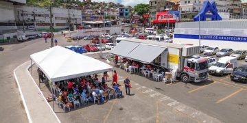 Candeias: Carreta do Ministério Público da Bahia atende população e desburocratiza acesso a diversos serviços