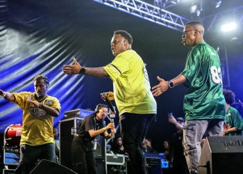 “Essa data jamais será esquecida”, diz o vocalista do Marcados em noite de fé e reconciliação na Semana Evangélica