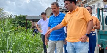 Candeias: Obras da rua Guanabara serão retomadas e intervenções são ajustadas entre Prefeitura e Conder