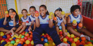 Candeias: Mais de 9 mil estudantes iniciaram o ano letivo 2026 nesta segunda (9)