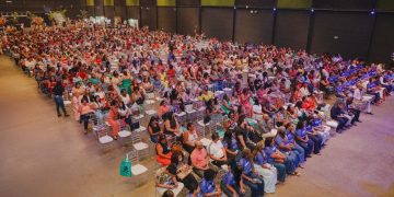 Candeias: Jornada pedagógica tem Carlinhos Brown; Renato Piaba e mais de mil profissionais da educação