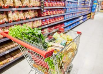 Candeias: Prefeitura divulga lista de supermercados cadastrados para receber os tickets da Santa Cesta