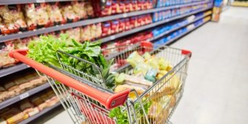 Candeias: Prefeitura divulga lista de supermercados cadastrados para receber os tickets da Santa Cesta