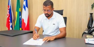 Candeias: Prefeito Eriton Ramos decreta ponto facultativo para esta quinta-feira (2)