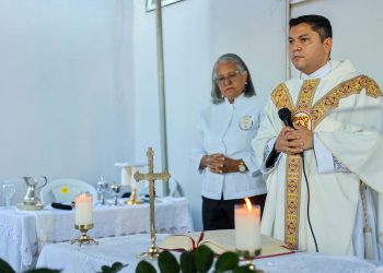Candeias: Missa em prol dos doentes é realizada em hospital municipal