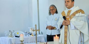 Candeias: Missa em prol dos doentes é realizada em hospital municipal