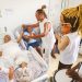 Candeias: Hospital José Mario dos Santos recebe projeto ‘Música que Cura’, de vocalista da Timbalada