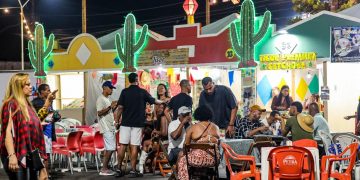 Candeias: São João do município gera renda para os ambulantes que venderam nos 4 dias de festa