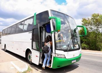 Transporte Técnico e Universitário: Alunos veteranos devem realizar recadastramento a partir de segunda (20)