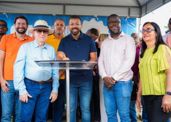 Prefeitura de Candeias dá largada para obras da Creche municipal na Caroba