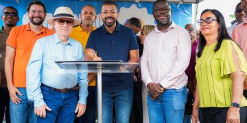 Prefeitura de Candeias dá largada para obras da Creche municipal na Caroba