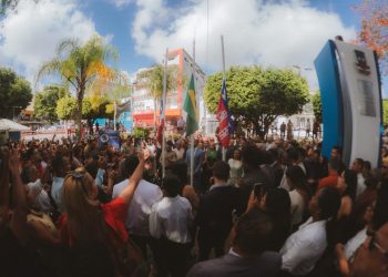 Candeias 68 anos: Prefeitura inicia comemoração do aniversário da cidade com atos cívicos e assinatura de ordem de serviço