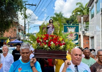 Candeias: Santa Missa inicia festejos de São Roque em Caboto