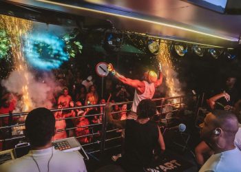 Candeias: Moradores e turistas festejam a festa de São Roque com muito pagode e arrocha