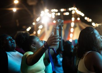 Candeias: Primeiro dia da Semana da Cultura Evangélica 2026 reúne dezenas de fiéis
