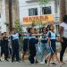 Candeias: Alunos da Escola Municipal ACM plantam Pau-Brasil em atividade do Dia da Árvore